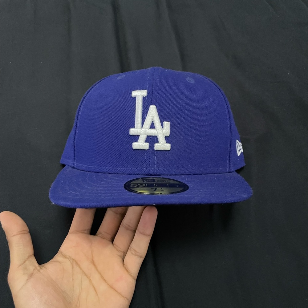 LA HAT